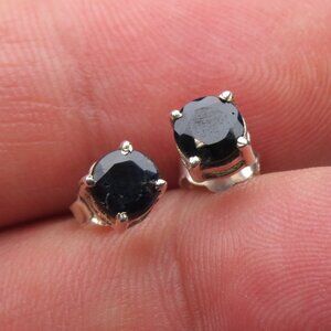 *925 Sterling Silver Genuine Sapphire Earring Studs